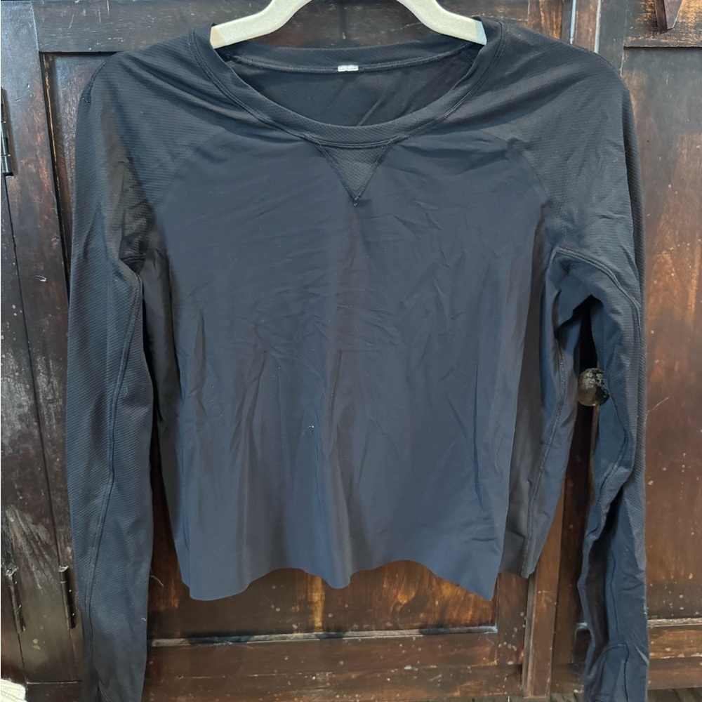 Lululemon Black Long Sleeve Top. XS or 2